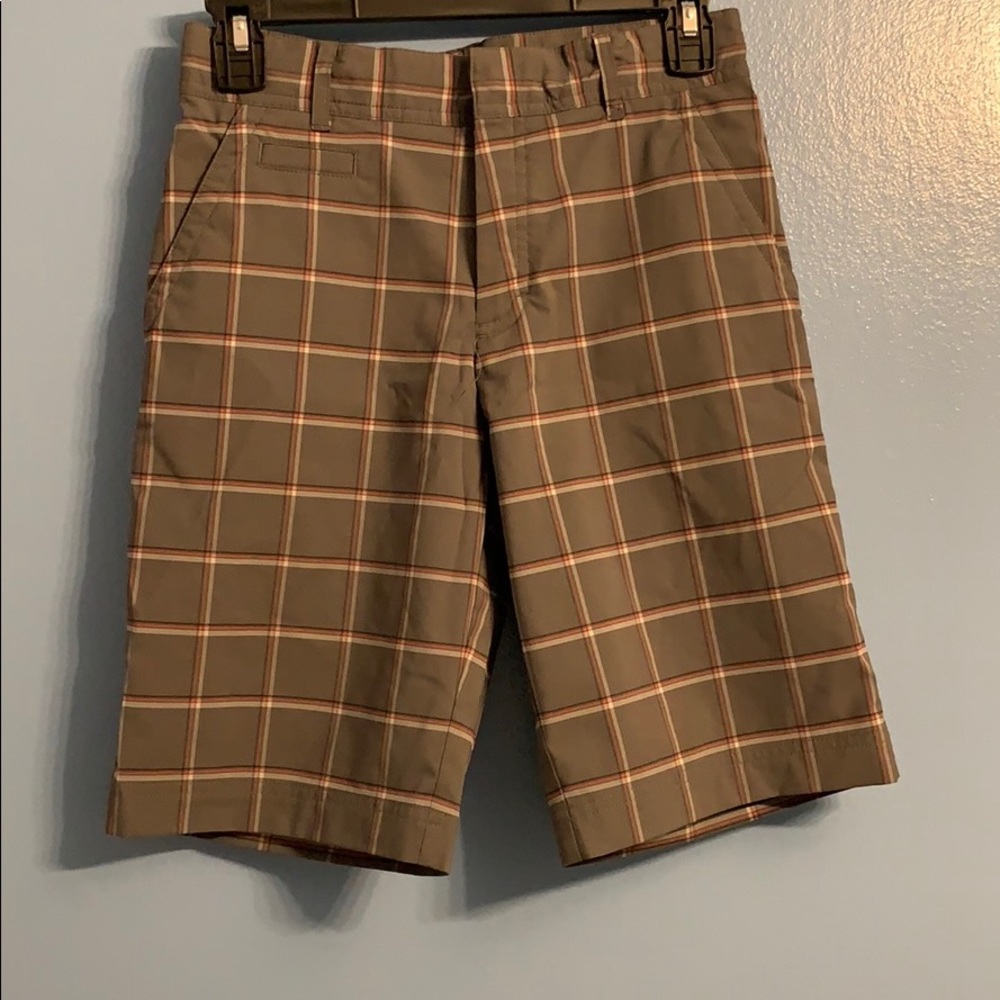 Nike Golf boys medium shorts gray plaid